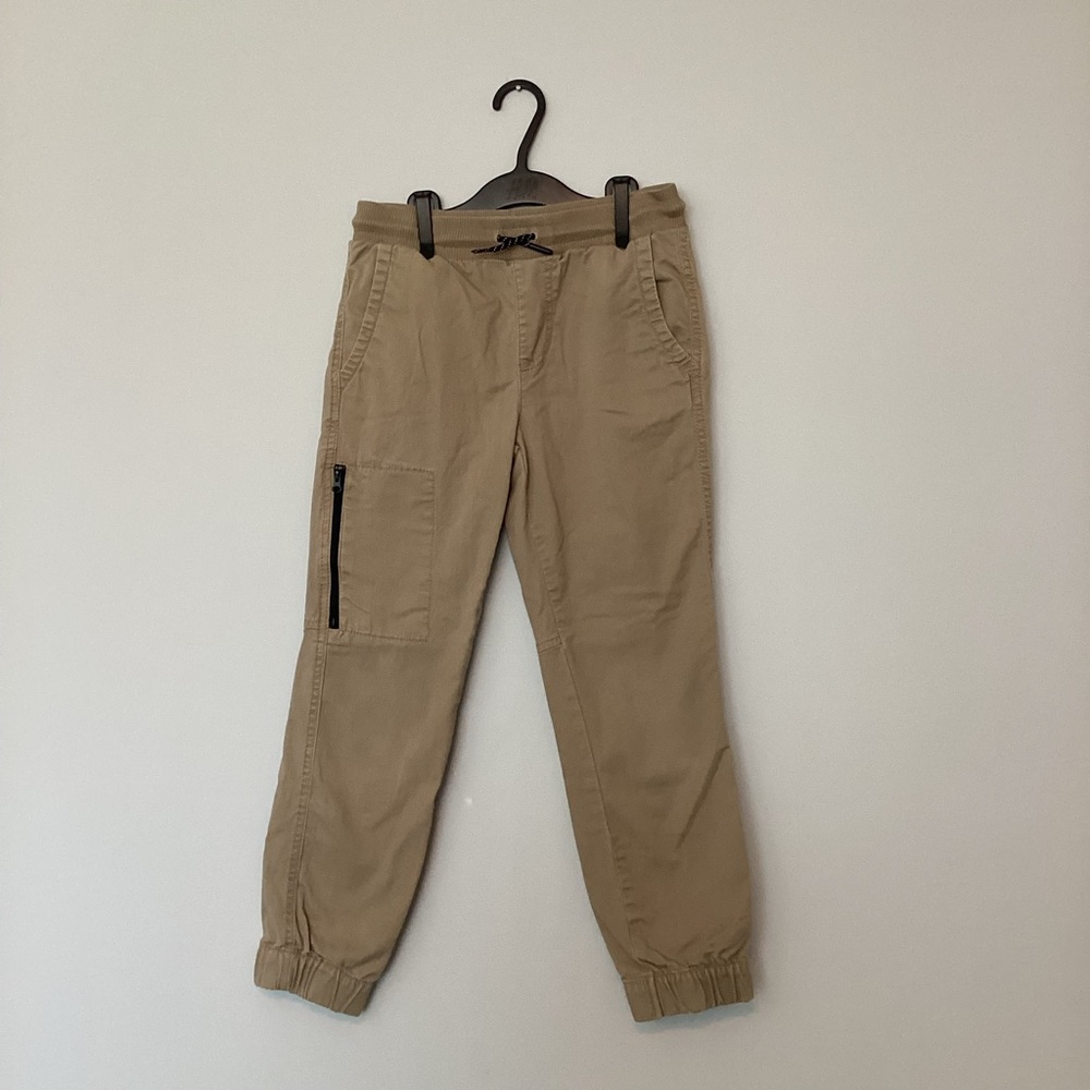 Khaki pants/size 8/boys/urban